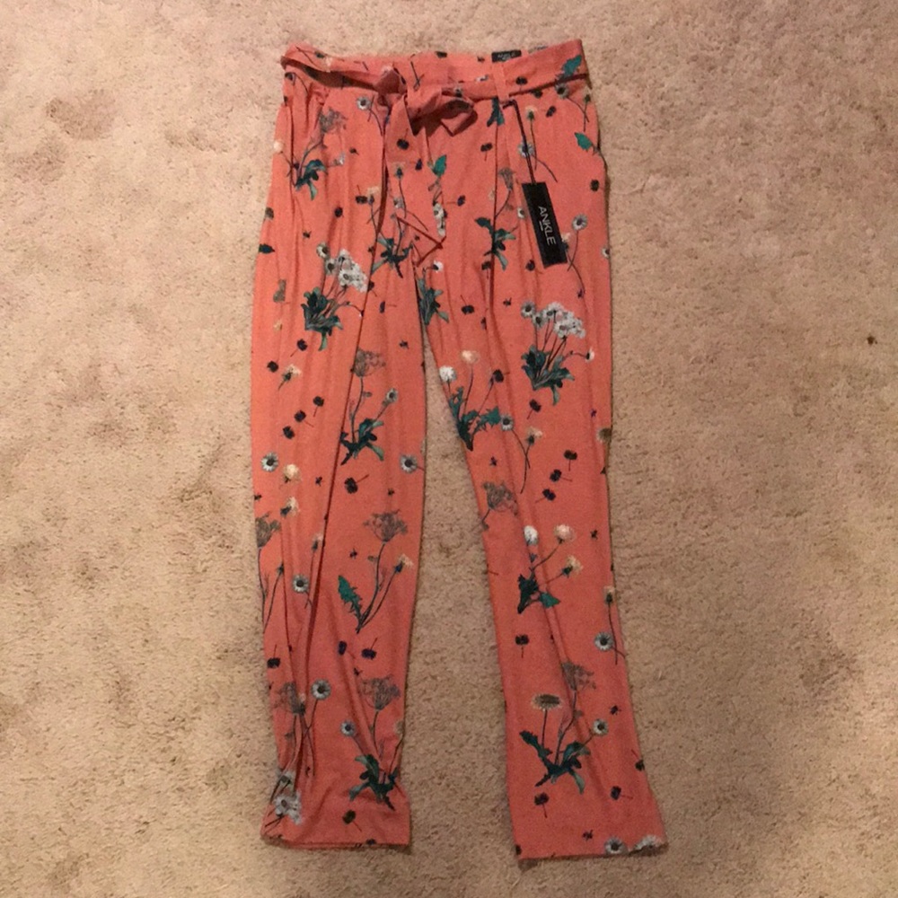 Express Pants. Size small.